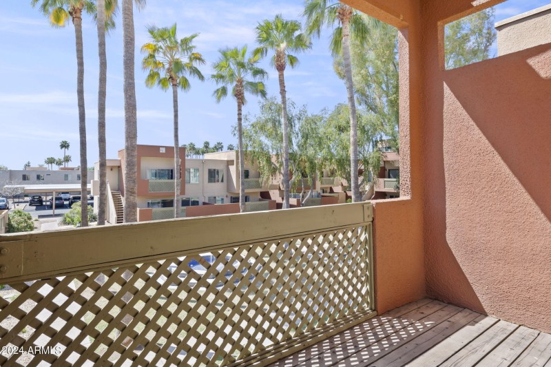 8-web-or-mls-3600-hayden-rd-2306