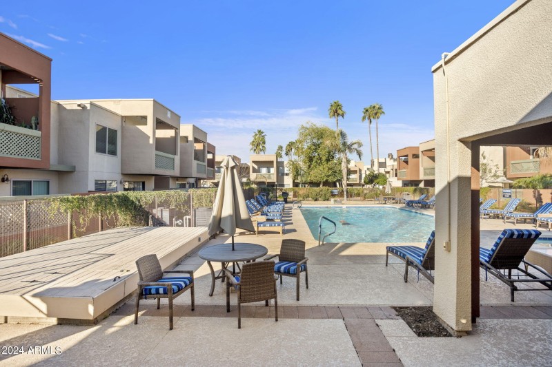 23-web-or-mls-3600-hayden-rd-2808