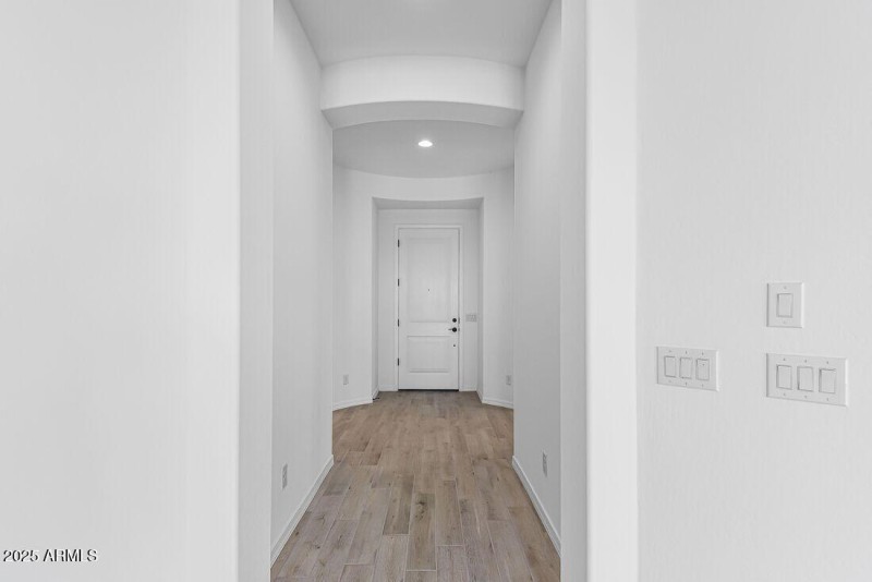 17837 W PASADENA - Ready Now!