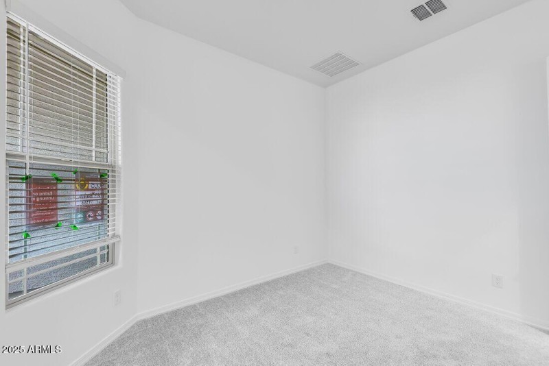 17819 W PASADENA - Ready Now!