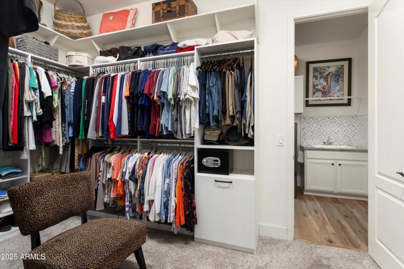 Closet to Laundry