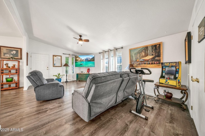 18018 N 17th Way-7