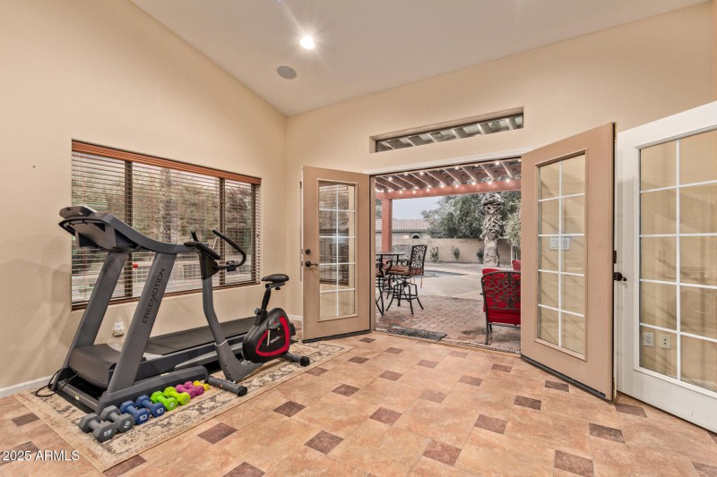 556 SqFt Bonus Flex Room