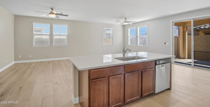 Great room_Kitchen-2