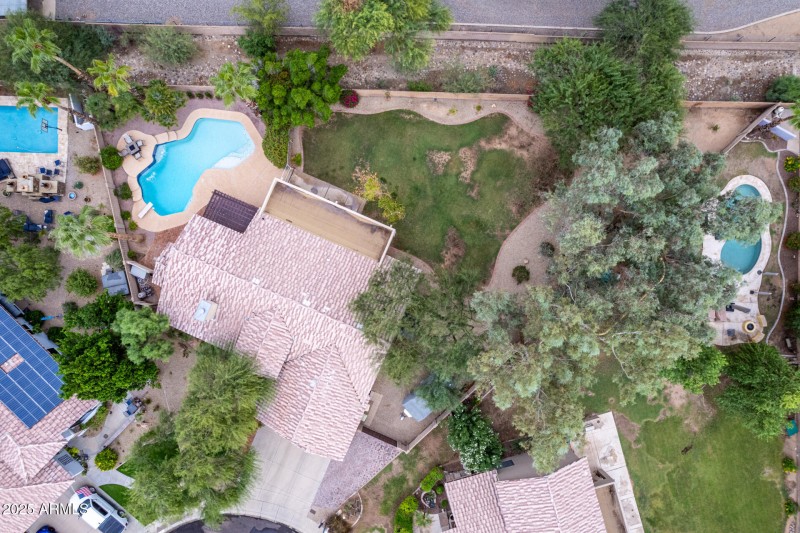 Hard-to-find Large Cul-de-Sac Lot