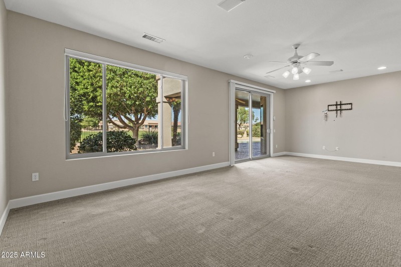 17522 N Ironhorse Dr Surprise - 314