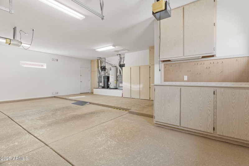 17522 N Ironhorse Dr Surprise - 389