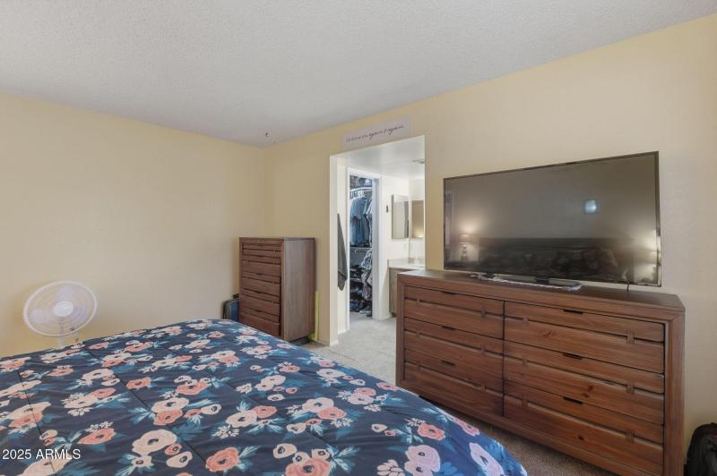 22-web-or-mls-Wood-22