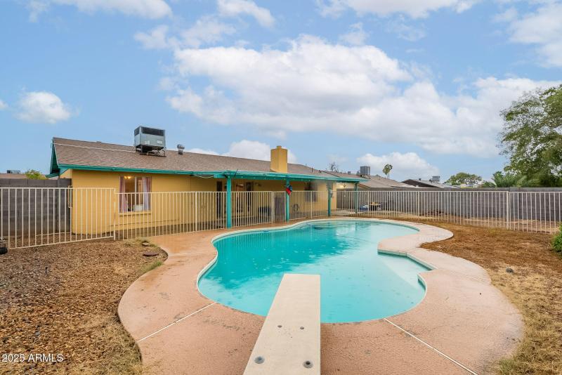 40-web-or-mls-Wood-40