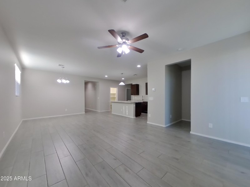 1_pc_0DiC4KjXwA_RszwCPSk72_layout_0