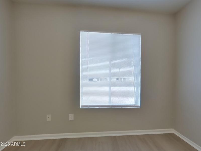 13_pc_CQieWTyExz_dP4PnYay8Y_layout_1