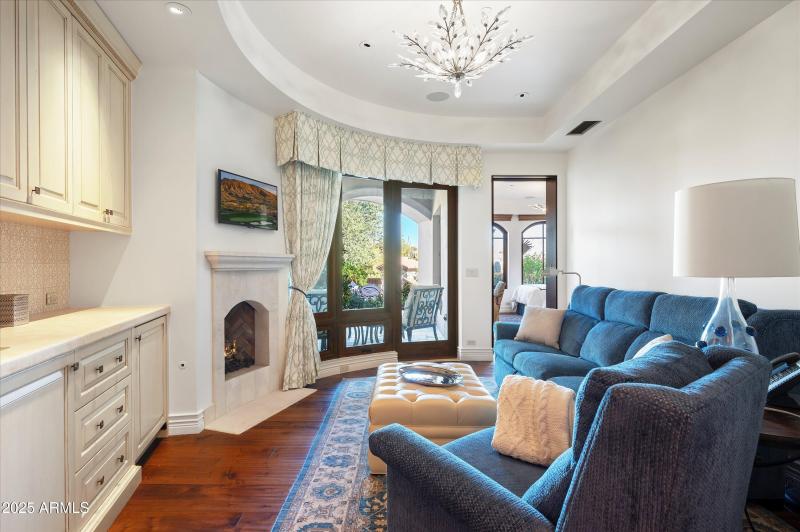 Jr Master Sitting. Room and Hearth