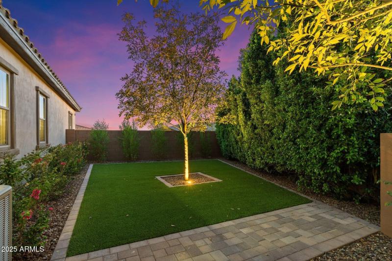 6214 West Private Yard MLS