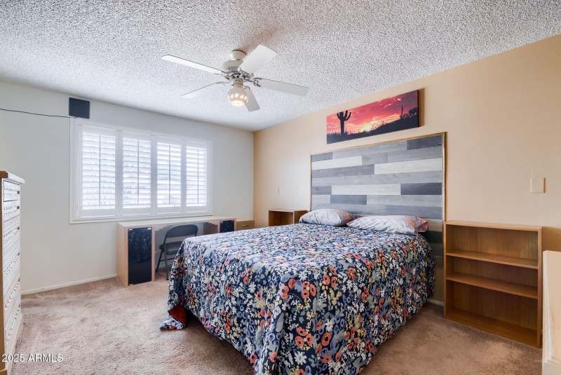 019__Manor 1063