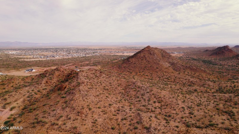 C4918.00_06_15_57.Still004