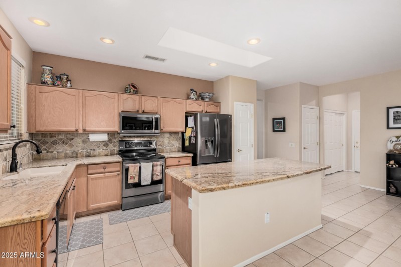 Kitchen 3