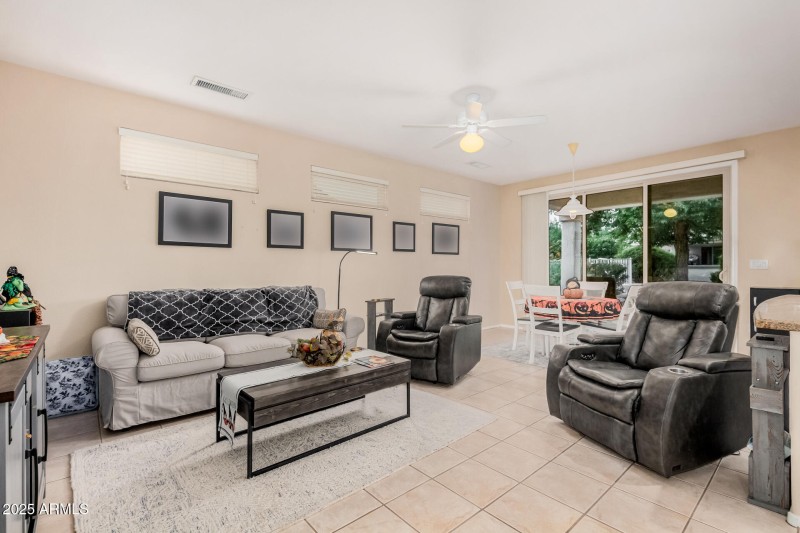 Living Room 4