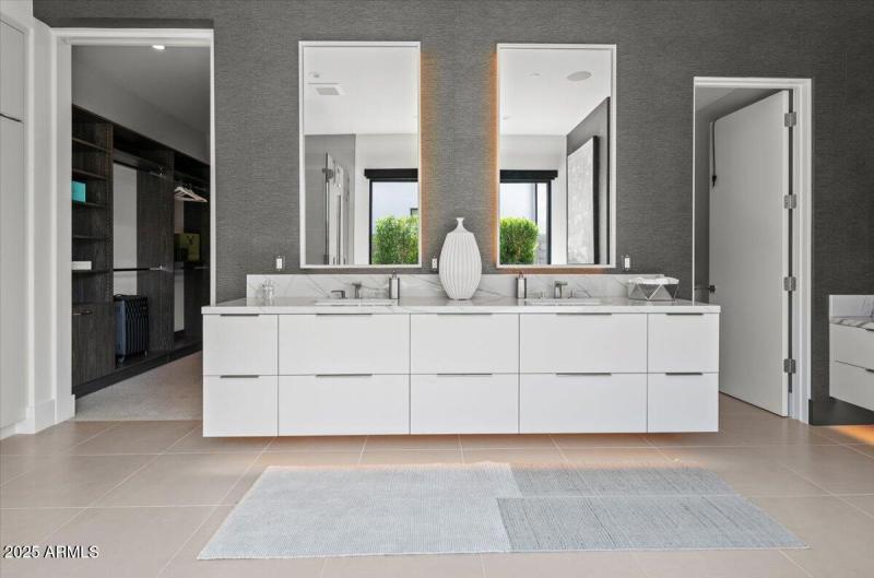 25-6802 E Joshua Tree Ln 29