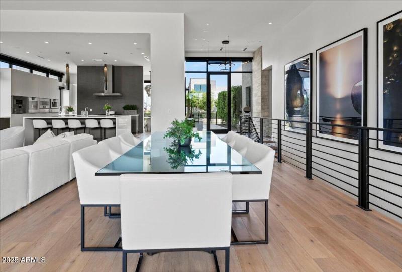 48-6802 E Joshua Tree Ln 81