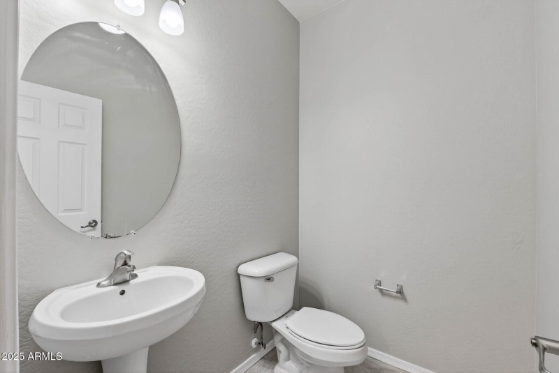 14_5659_S_239th14_mls