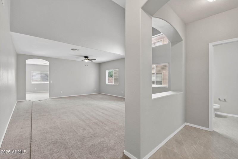 16_5659_S_239th16_mls