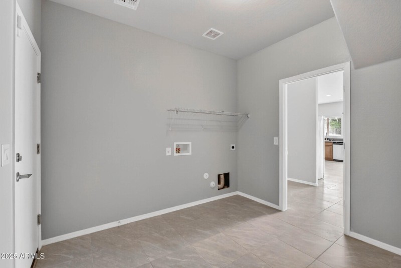 57_5659_S_239th57_mls