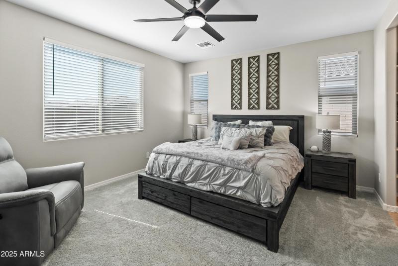 17745 W Running Deer Trl-1