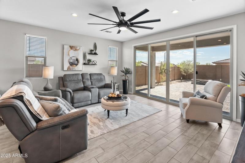 17745 W Running Deer Trl-17