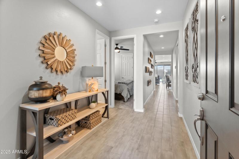 17745 W Running Deer Trl-25