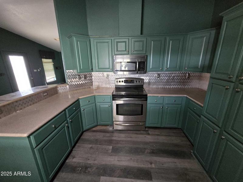 WhatsApp Image 2025-10-09 at 13.51.22 (4