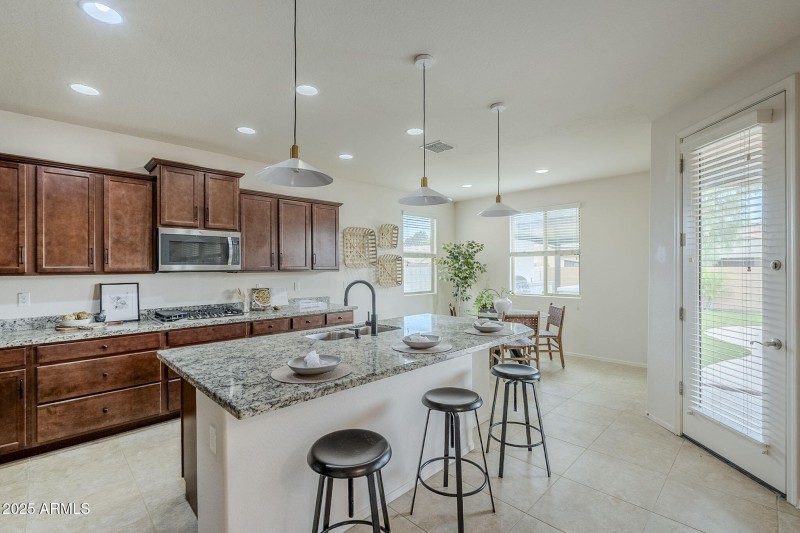 15-web-or-mls-Ian-15