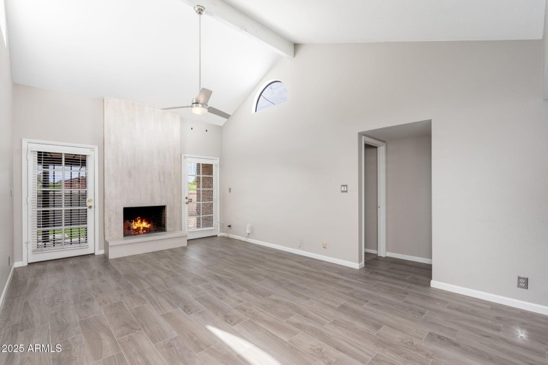 9411 E Jenan Dr, 10-08-2025 - 01