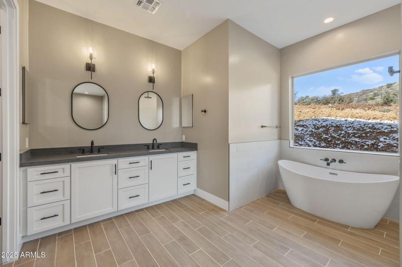 134-Primary Bathroom (1)