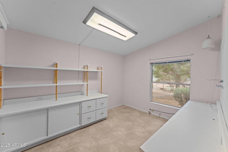 Guest Room or office/craft/sewing