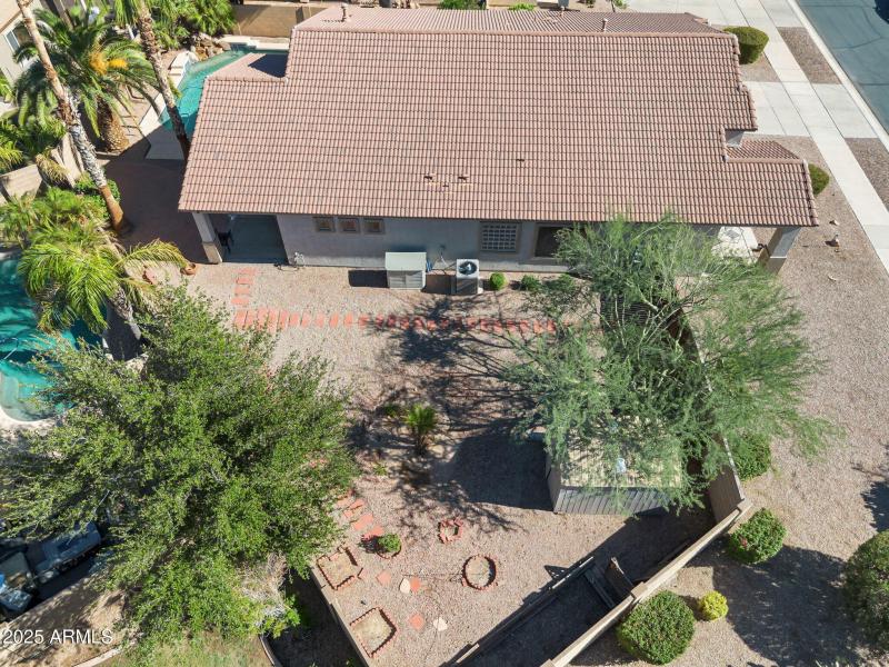 034_91-web-or-mls-dji_0615_508