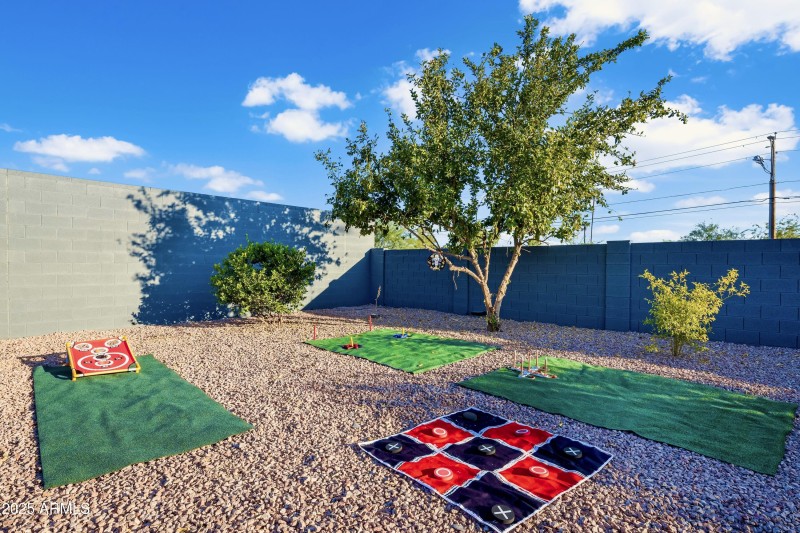 H7SlQ5kHUa-HomeJab_135053_HDR-32