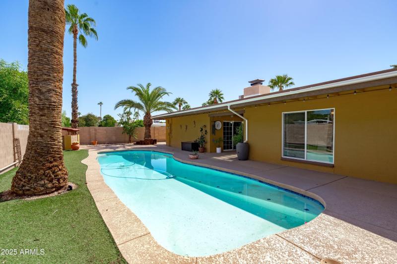 37-Backyard Pool View