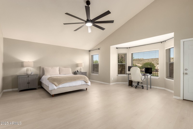 Spacious Primary Suite