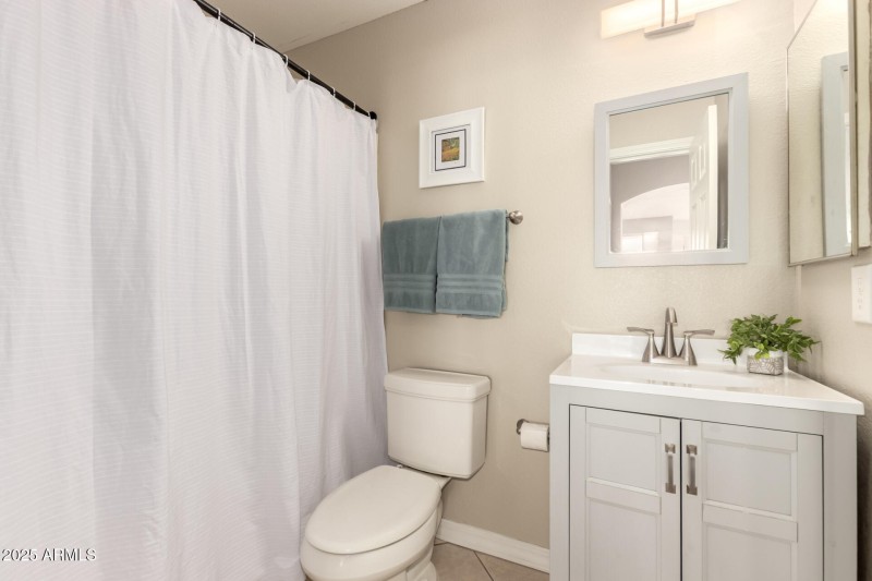 Downstairs Full Bath