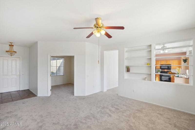 10-web-or-mls-N Emerald Cove Way-008