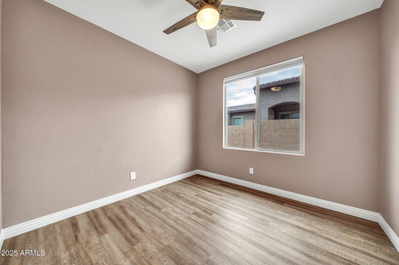 14338 W Redfield Rd-29