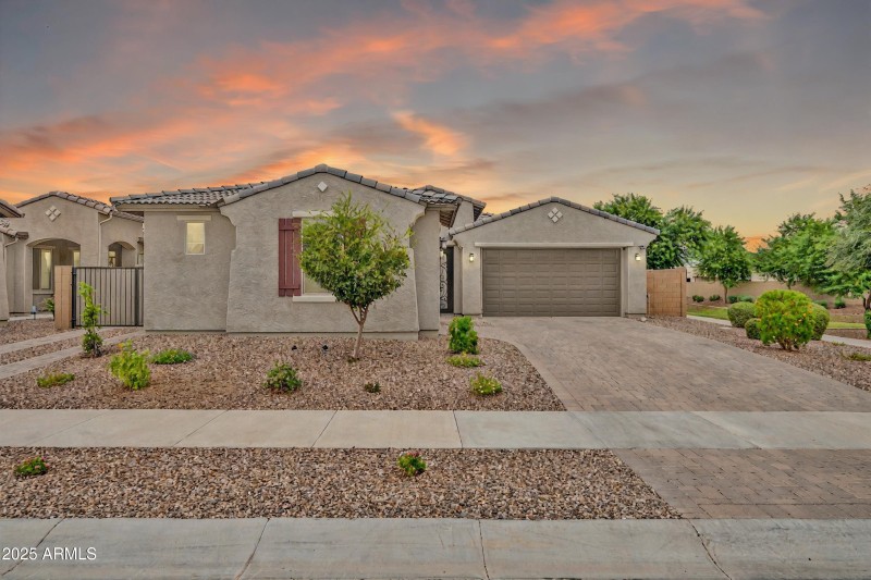 14338 W Redfield Rd VT 1