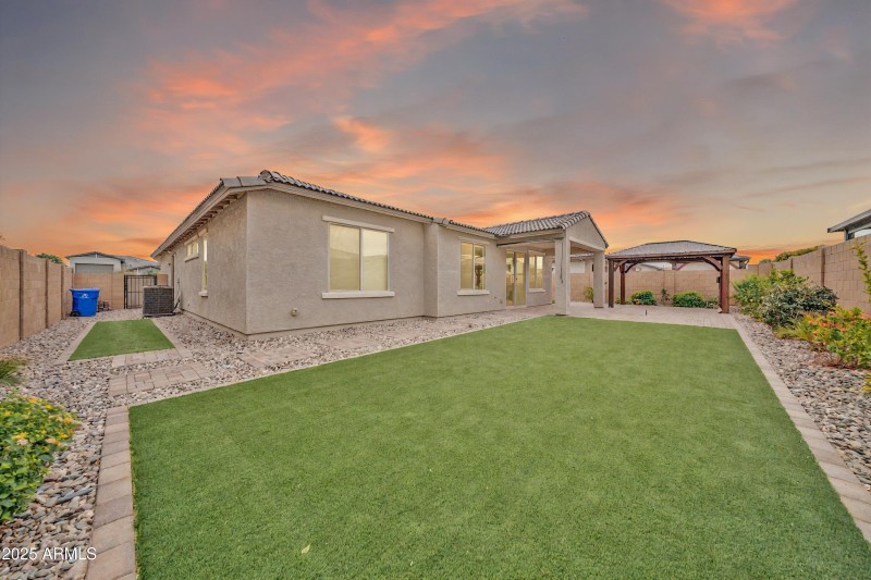 14338 W Redfield Rd VT 5