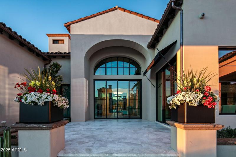 081_Back Patio Entry