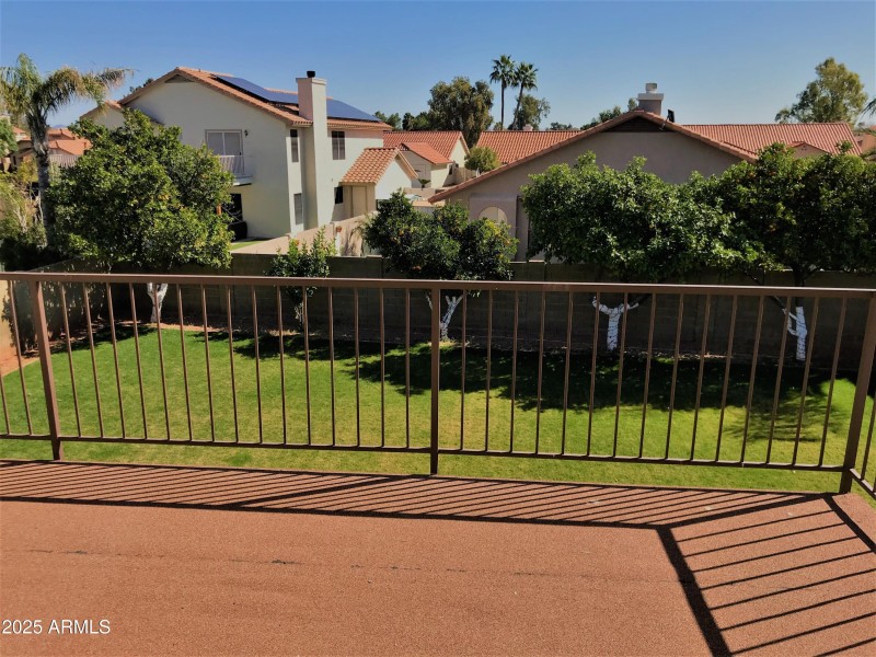 Arrowhead_Pic_Balcony