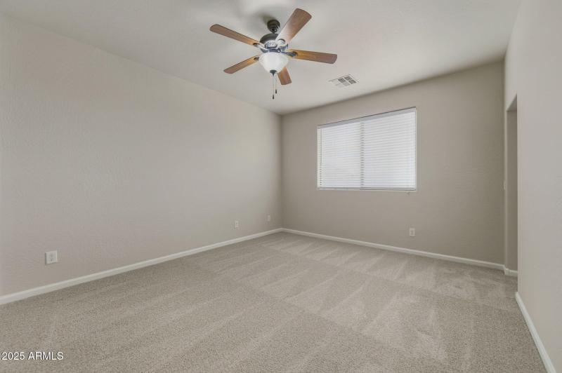 56-web-or-mls-40914 W Hopper Drive-56