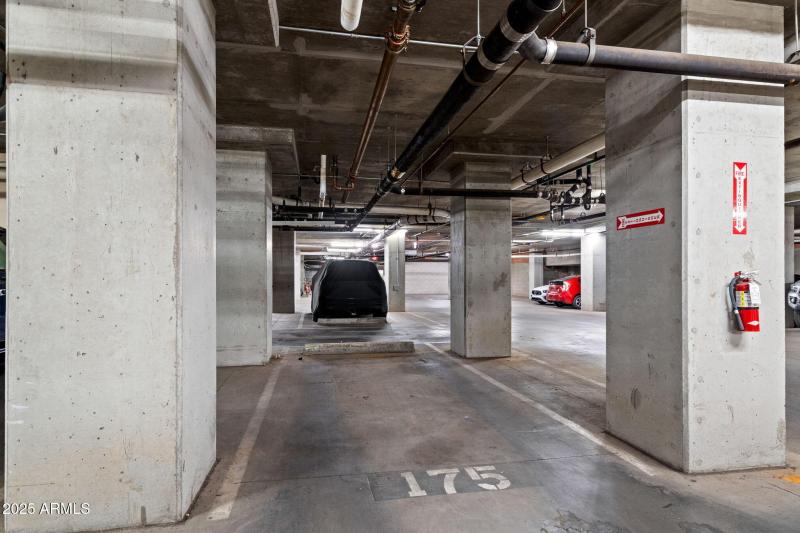 033__208 W Portland St UNIT360