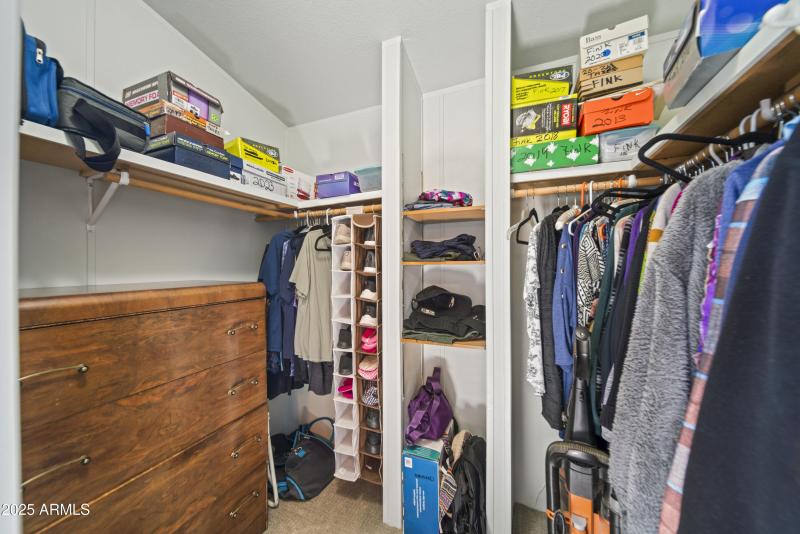 Master Walkin closet