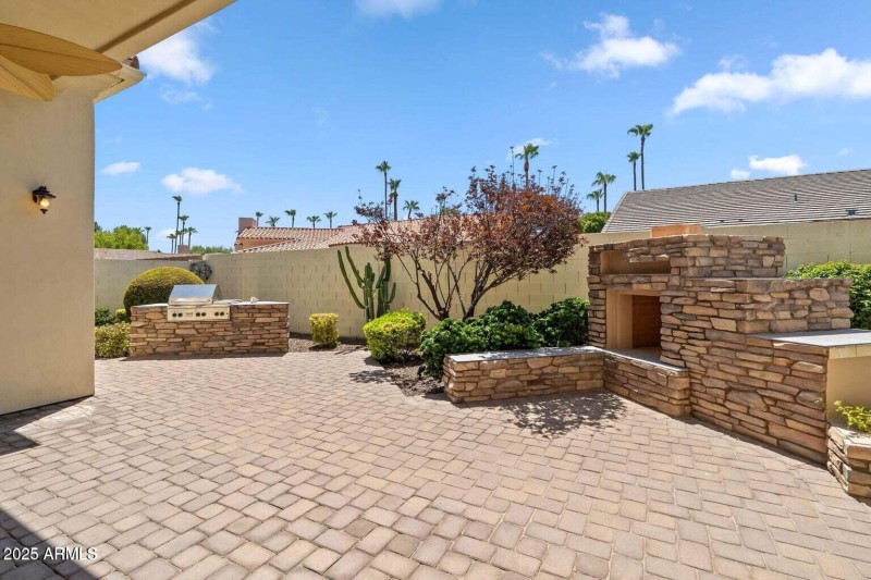 BACK PATIO GRILL FIREPLACE