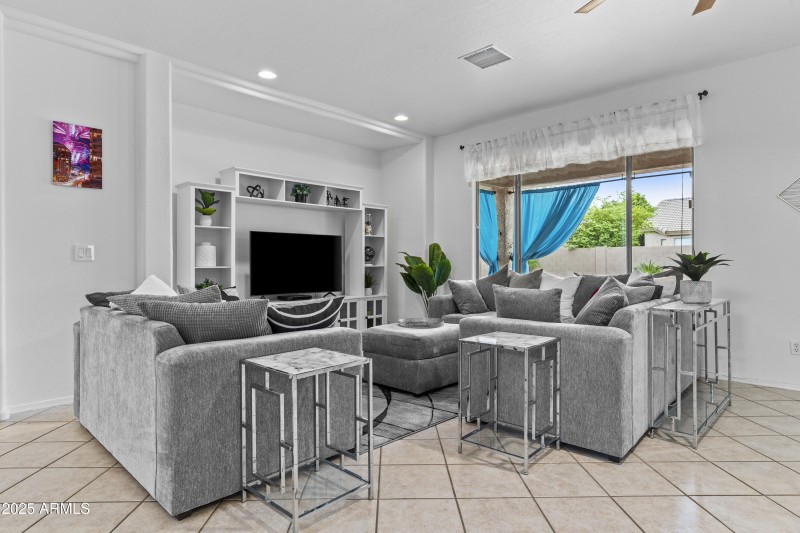 Great Room-Cozy living space